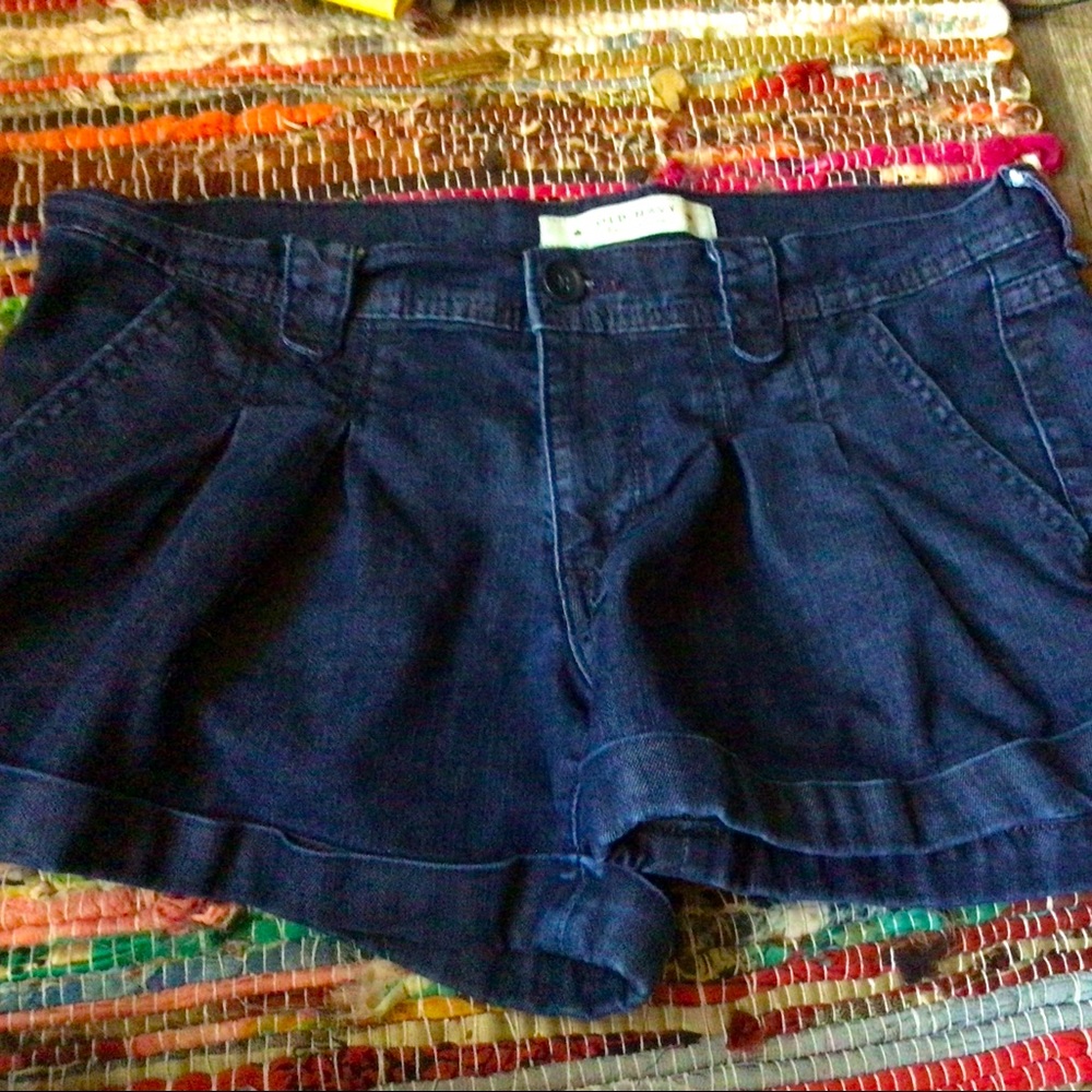 Old Navy blue jean mini shorts